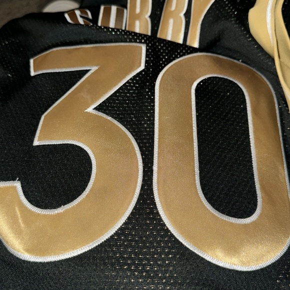 Stephen Curry Golden State Warriors 2024 Select Series - Picture 7 of 7